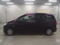 Mazda PREMACY лот № 10258 оценка 3.5  с аукциона в Японии 3