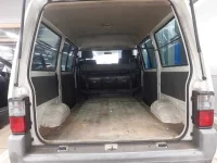 Mazda BONGO VAN лот № 10268 оценка R  с аукциона в Японии 8