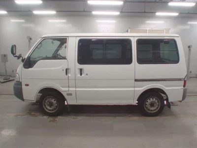 Mazda BONGO VAN  с аукциона в Японии