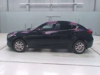 Mazda AXELA лот № 30198 оценка 4  с аукциона в Японии 3