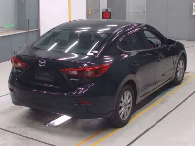 Mazda AXELA  с аукциона в Японии