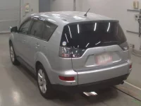 Mitsubishi OUTLANDER лот № 30407 оценка 4  с аукциона в Японии 5