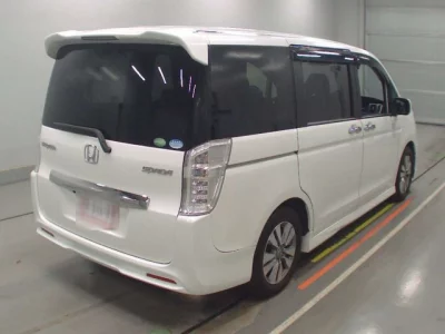 Honda STEP WAGON  с аукциона в Японии