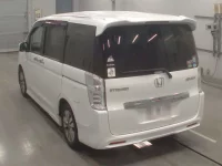 Honda STEP WAGON лот № 10228 оценка 3.5  с аукциона в Японии 5