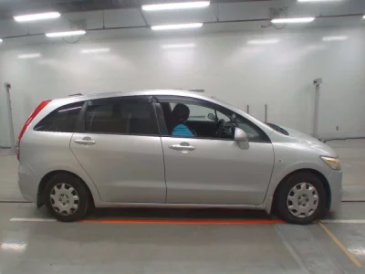 Honda STREAM  с аукциона в Японии