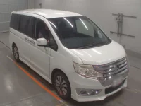 Honda STEP WAGON лот № 30441 оценка 4  с аукциона в Японии 4