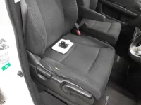 Honda STEP WAGON лот № 30441 оценка 4  с аукциона в Японии 7