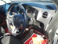 Honda STREAM лот № 30468 оценка 4  с аукциона в Японии 6