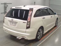 Honda STREAM лот № 30468 оценка 4  с аукциона в Японии 1