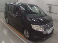 Honda STEP WAGON лот № 50082 оценка 3.5  с аукциона в Японии 4