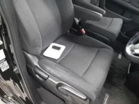 Honda STEP WAGON лот № 50082 оценка 3.5  с аукциона в Японии 7