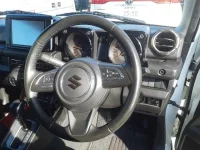 Suzuki JIMNY SIERRA лот № 30469 оценка 4.5  с аукциона в Японии 6