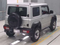 Suzuki JIMNY SIERRA лот № 30200 оценка 4  с аукциона в Японии 1