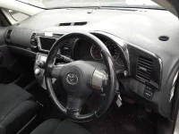 Toyota WISH лот № 70126 оценка R  с аукциона в Японии 6