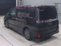 Toyota VOXY лот № 30187 оценка 4.5  с аукциона в Японии 5