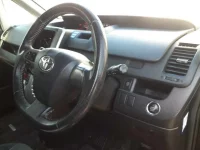 Toyota VOXY лот № 30496 оценка R  с аукциона в Японии 6