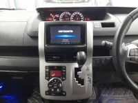 Toyota VOXY лот № 30432 оценка 3.5  с аукциона в Японии 8