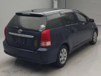 Toyota WISH лот № 4133 оценка 3.5  с аукциона в Японии 1