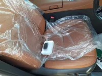 Toyota VELLFIRE лот № 36060 оценка 6  с аукциона в Японии 7