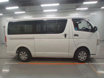 Toyota REGIUS ACE VAN