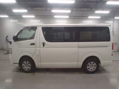 Toyota REGIUS ACE VAN