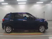 Toyota RAIZE лот № 30476 оценка 3  с аукциона в Японии 2