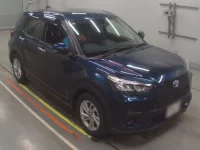 Toyota RAIZE лот № 30476 оценка 3  с аукциона в Японии 4