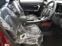 Toyota RAIZE лот № 30184 оценка S  с аукциона в Японии 7