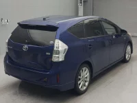 Toyota PRIUS ALPHA лот № 4124 оценка 3.5  с аукциона в Японии 1
