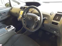 Toyota PRIUS ALPHA лот № 70093 оценка 3.5  с аукциона в Японии 6