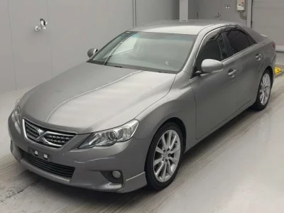 Toyota MARK X  с аукциона в Японии