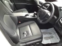 Lexus UX лот № 4100 оценка 5  с аукциона в Японии 7