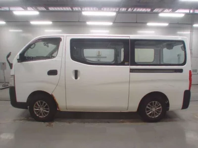 Nissan CARAVAN VAN  с аукциона в Японии