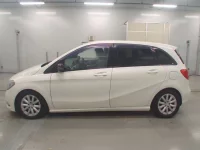 Mercedes-Benz B CLASS лот № 38076 оценка 4  с аукциона в Японии 3