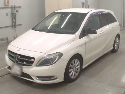 Mercedes-Benz B CLASS