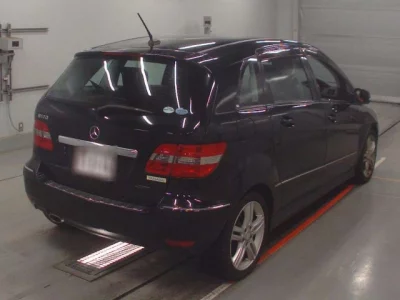 Mercedes-Benz B CLASS