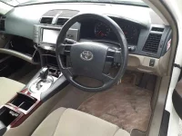 Toyota MARK X лот № 50094 оценка 3  с аукциона в Японии 5