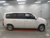 Toyota PROBOX лот № 90147 оценка 3.5  с аукциона в Японии 2