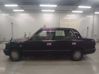 Toyota CROWN COMFORT