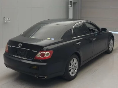 Toyota MARK X  с аукциона в Японии