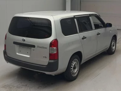 Toyota PROBOX  с аукциона в Японии