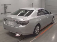 Toyota MARK X лот № 90164 оценка 4  с аукциона в Японии 1