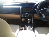 Toyota MARK X лот № 30248 оценка 4.5  с аукциона в Японии 8