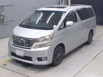 Toyota VELLFIRE  с аукциона в Японии