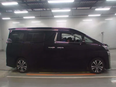 Toyota VELLFIRE  с аукциона в Японии