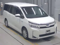 Toyota VOXY лот № 60069 оценка 3.5  с аукциона в Японии 4