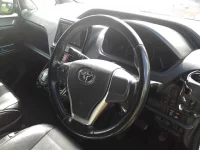 Toyota VOXY лот № 60069 оценка 3.5  с аукциона в Японии 6