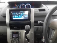 Toyota VOXY лот № 10293 оценка 3  с аукциона в Японии 8