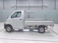 Toyota TOWN ACE TRUCK лот № 30246 оценка 3.5  с аукциона в Японии 3