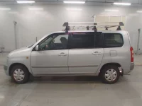 Toyota SUCCEED лот № 10289 оценка R  с аукциона в Японии 3